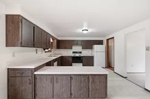 152 Laura Dr, Hanover Township, PA 15026 - Photo 12