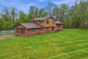 152 Laura Dr, Hanover Township, PA 15026 - Photo 36