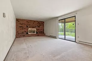 152 Laura Dr, Hanover Township, PA 15026 - Photo 4