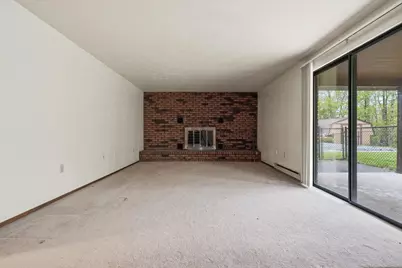 152 Laura Drive, Hanover Township, PA 15026 - Photo 6