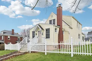 901 Arthur Ave, Scottdale, PA 15683 - Photo 1