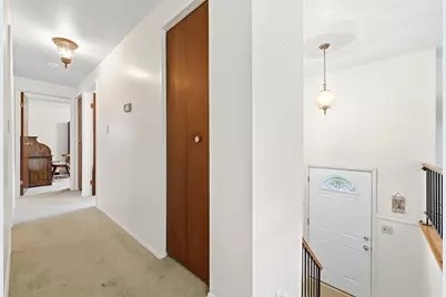 487 Tivoli Rd, Pittsburgh, PA 15239 - Photo 14