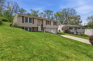487 Tivoli Rd, Pittsburgh, PA 15239 - Photo 2