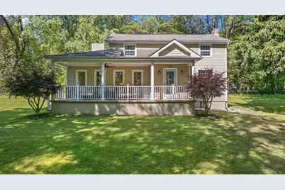 746 Crawford Rd, Ohio Township, PA 15237 - Photo 2