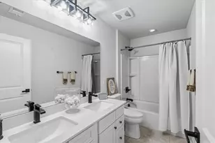 300 Crest Ln, Adams Township, PA 16046 - Photo 22