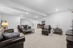 300 Crest Ln, Adams Township, PA 16046 - Photo 28