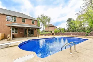 1120 Sandstone Rd, Greensburg, PA 15601 - Photo 10
