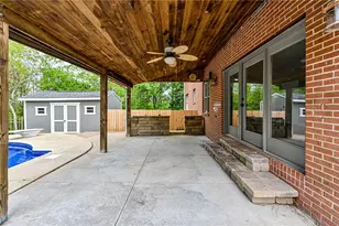 1120 Sandstone Rd, Greensburg, PA 15601 - Photo 6