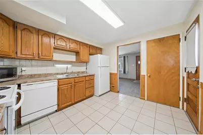 221 Clay Dr, Pittsburgh, PA 15235 - Photo 8