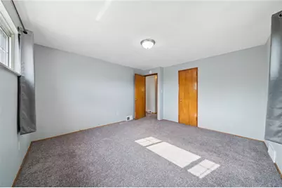 221 Clay Dr, Pittsburgh, PA 15235 - Photo 12