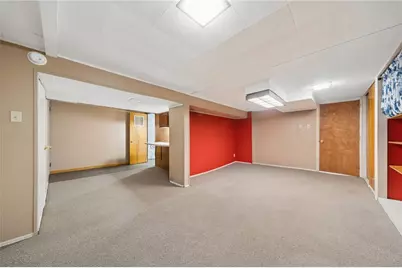 221 Clay Dr, Pittsburgh, PA 15235 - Photo 20