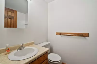 1004 River Oaks Dr, Pittsburgh, PA 15215 - Photo 20