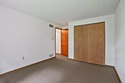 1004 River Oaks Dr, Pittsburgh, PA 15215 - Photo 24