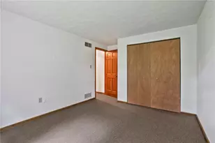 1004 River Oaks Dr, Pittsburgh, PA 15215 - Photo 24