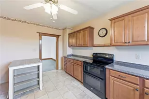 400 W Main St, Rural Valley Boro, PA 16249 - Photo 18