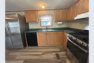 28 Hilltop Dr, Union Township, PA 15332 - Photo 20