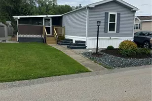 28 Hilltop Dr, Union Township, PA 15332 - Photo 2