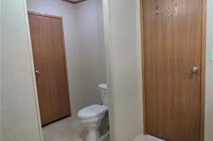 332 Maruca Dr, Mt Pleasant Boro, PA 15666 - Photo 20
