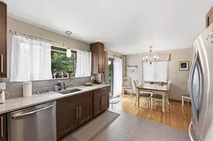 9133 S Irwin Ave, Pittsburgh, PA 15237 - Photo 12