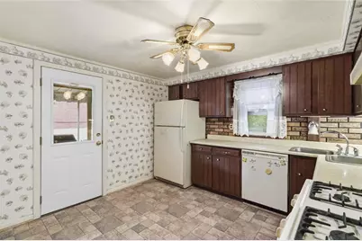 111 Arlene Ave, North Versailles, PA 15137 - Photo 12