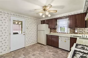 111 Arlene Ave, North Versailles, PA 15137 - Photo 12