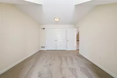 819 Strasburg Dr, Adams Township, PA 16046 - Photo 40