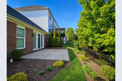 819 Strasburg Dr, Adams Township, PA 16046 - Photo 46