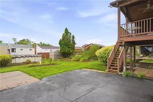1522 Leona Ave, South Park, PA 15129 - Photo 32