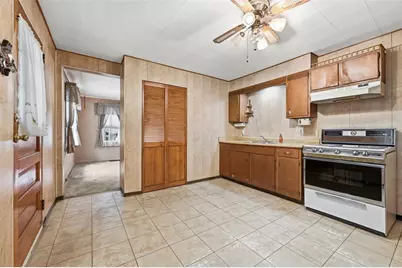 898 Geyer Rd, Pittsburgh, PA 15209 - Photo 18