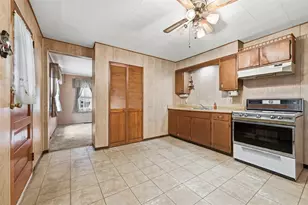 898 Geyer Rd, Pittsburgh, PA 15209 - Photo 18