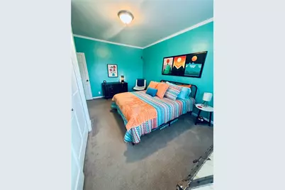 112 N 1st St, Jeannette, PA 15644 - Photo 34