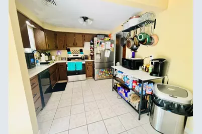 87 McMichael Rd, Carnegie, PA 15106 - Photo 4