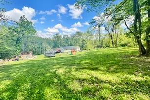 87 McMichael Rd, Carnegie, PA 15106 - Photo 18