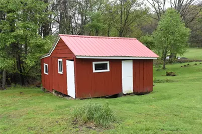 930 Logan Rd, Canoe Banks Twp, PA 15742 - Photo 16