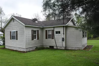 930 Logan Rd, Canoe Banks Twp, PA 15742 - Photo 6