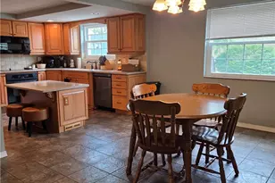 102 Raleigh Ct, Ross Twp, PA 15237 - Photo 8