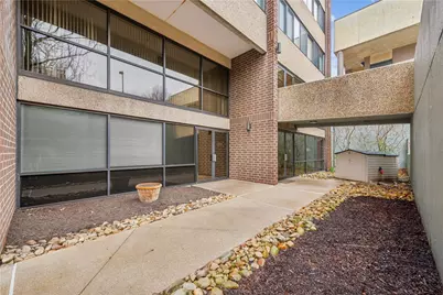 750 Washington Rd, Pittsburgh, PA 15228 - Photo 6