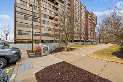 750 Washington Rd, Pittsburgh, PA 15228 - Photo 2