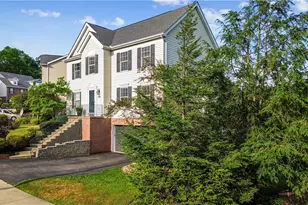 104 Oak Brook Cir, Banksville/Westwood, PA 15220 - Photo 4