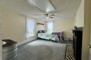 735 E Maiden St, Washington, PA 15301 - Photo 18