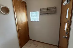 3654 Colby St, Pittsburgh, PA 15214 - Photo 4