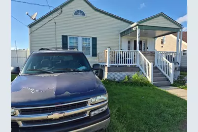 1013 Henry St, Belle Vernon, PA 15012 - Photo 1