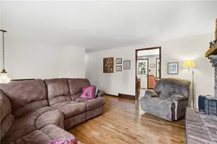 100 Mayer Dr, North Fayette, PA 15071 - Photo 8