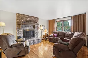 100 Mayer Dr, North Fayette, PA 15071 - Photo 6