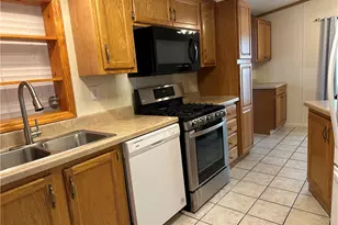 1021 St. Clair St, Derry Township, PA 15650 - Photo 8