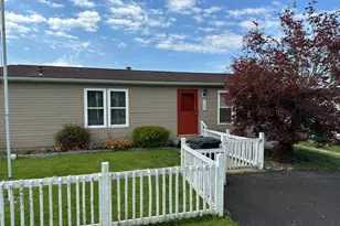 1021 St. Clair St, Derry Township, PA 15650 - Photo 1