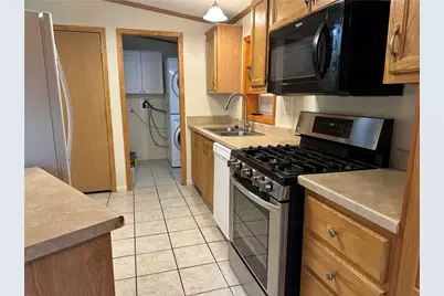 1021 St Clair St, Derry Township, PA 15650 - Photo 10