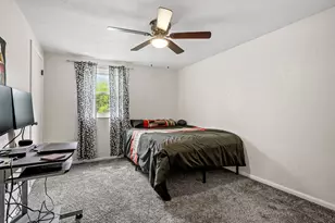 100 Circle Dr, White Oak, PA 15131 - Photo 6