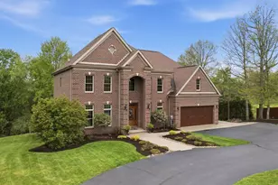 24 S Cowan Rd, Collier Township, PA 15106 - Photo 2