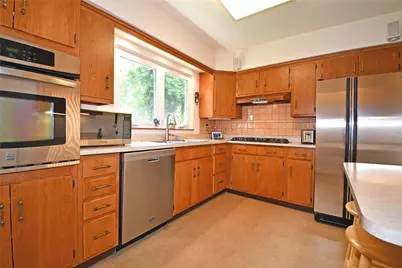 1717 Murdoch Road, Pittsburgh, PA 15217 - Photo 12